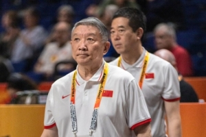 杨毅:中国女篮目前人员水平 根本不具备靠外线打先进篮球的能力