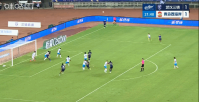 3分钟2球！李昊两次扑球不远，贝维斯补射双响 三镇2-1反超西海岸