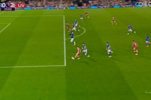 差点戴帽！伊萨克第33分钟破门，但越位在先进球无效