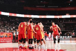 NBA赚得盆满钵满CBA却难有起色？苏群：国家队重返奥运，市场自然回暖