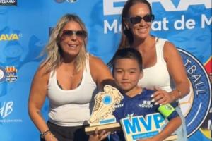 9战全胜狂轰17球率队登顶!董路:西甲俱乐部球探相中韩承均