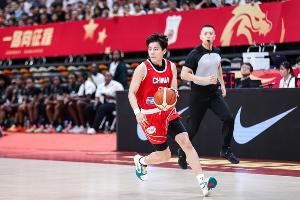 杨舒予:数据好看全靠队友功劳 执行教练意图是本分