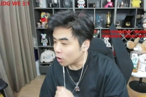 朱开:IG打JDG做好中野BP,怕第一把选俩软辅,后面Tabe软辅全ban