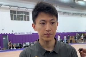 刘晓宇谈双外援：贾尔斯库克特点各异 融入球队体系仍需时间