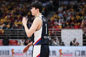 狂轰26+14!李贤重回应终结对伊朗6连败:那波连败时我还不在队中