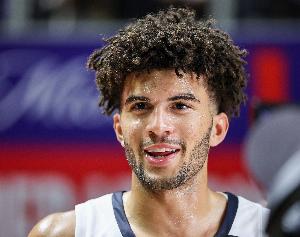 奥康纳看好布泽尔：新赛季将夺最佳新秀并入选全明星