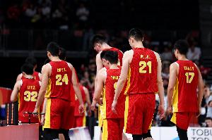 中国男篮半场罚球16-2碾压伊朗 却仅得31分领先2分
