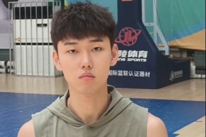 宏远旧将李奕臻正式加盟NBL石家庄翔蓝 官方发文欢迎