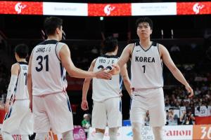 免兵役达成！韩国男篮力克东道主日本 时隔12年重登亚运会之巅