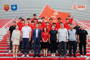 启程法兰西！上海海港·中国犀旺队出征仪式在沪举行