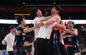 李贤重：训练被取消就丢状态，不配称职业球员——我们把怒火化为斗志
