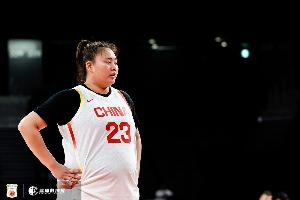 统治攻防！刘禹彤7中6高效砍20分10板 助中国女篮大胜印尼