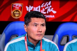 北青：塞尔吉尼奥、巴顿因伤缺席国足集训 蹇韬为助蓉城争冠提前离队