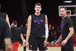 MacMahon：凯斯勒仅打5场排名却飙升25位 湖人光环可见一斑
