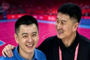 媒体人：执掌男篮是杜锋杨鸣事业攀升良机 李昂潜质出众唯资历尚浅