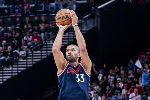 NBA官方致敬巴图姆：21载生涯铸就硬核荣誉 退役快乐！