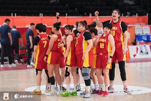 韩国女篮主帅：对中国队我们身高吃亏 但是转换进攻&投篮我们占优