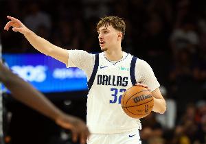 乌杰里：19岁的弗拉格球商出众 天空是他的极限