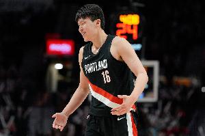 开拓者媒体人:杨瀚森作为第五中锋 必须要提升进攻转化才能立足
