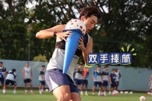 趣味瞬间频现训练场，新鹏城将士演绎别样备战风采