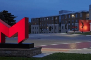 北美LCS升降级MU率先进决赛,或将成为首个进LCS的大学战队