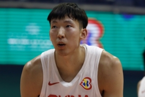 周琦：为国出战无怨无悔唯存憾意 丁彦雨航：NBA是梦想 国家队是责任