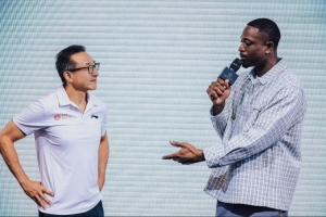 韦德携手克里斯蒂现身澳门NBA House 蔡崇信宣布联手韦德训练营