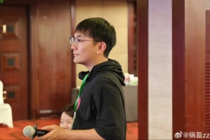 前IG经理锅盔谈陪玩：退役之后，陪玩是过渡，但不该是终点