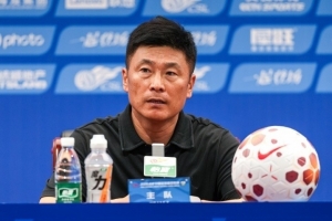 李国旭：很多伤号激发了现有球员的斗志，现阶段更看重球队进步