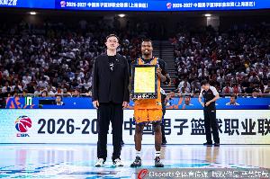 仍是上赛季风采！古德温攻防两开花 18投10中豪取22分6板9助