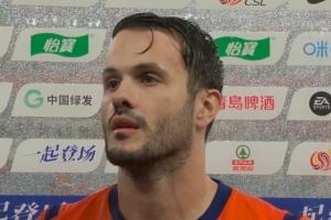 卡扎伊什维利：球队自开局便进入状态，雨中球迷助威令人感动