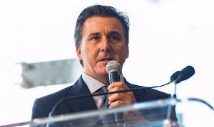 TA：弗里德金拟以10亿英镑出售埃弗顿，两年前3.3亿英镑入主