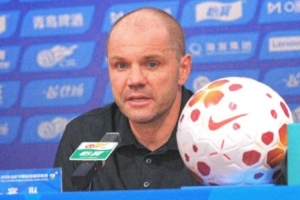 罗比·尼尔森：今日状态欠佳 球队仍需全面进步