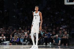 Siegel：30位媒体人预测新赛季MVP 文班14票居首 东契奇7票第二