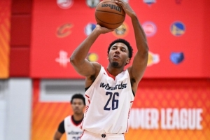 Shams：奇才把比克曼的Exhibit 10合同转成双向合同