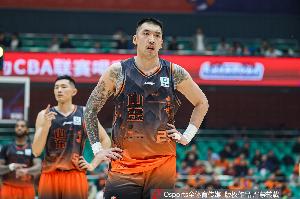 高效发挥！陶汉林5投4中4罚全中砍下12分5篮板
