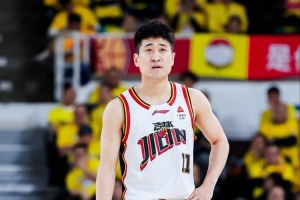 吉林队今日表现值得点赞 进攻坚决令人敬佩