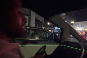 乔治社媒分享车内欢唱片段：周末开麦自嘲天赋异禀 球场歌坛双在线