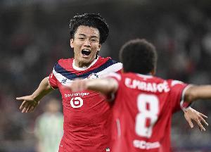 日媒：上田绮世左脚足底筋膜撕裂 至少缺阵三个月 基本无缘亚洲杯