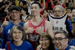 高光时刻全家见证！宋昕澔亲友团跨海赴台助威