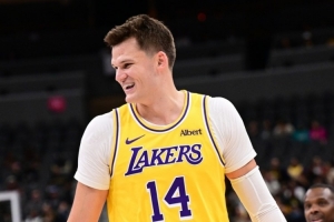 奥尼尔to凯斯勒：今晚你打得就像联盟中最好的大个子 为你高兴