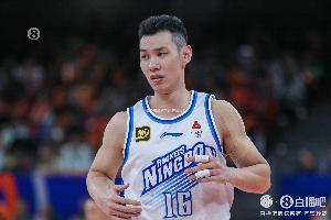 神准可惜空砍！罗凯文10中6拿到队内第二高20分 其中三分5中4