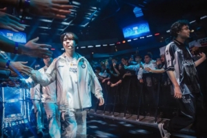 Rookie：我们一开始就是抱着夺冠的心态，队友很契合