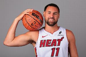 本场三分12中7！克莱：我知道自己迟早会迎来这样的表现 感觉很棒