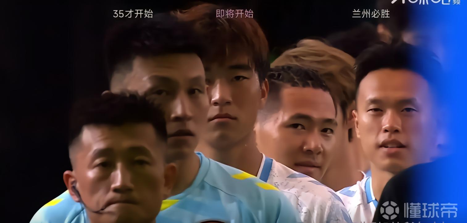 雷诺萨牛仔VS萨尔蒂洛直播_雷诺萨牛仔VS萨尔蒂洛赛程直播直播_墨西乙无插件在线观看