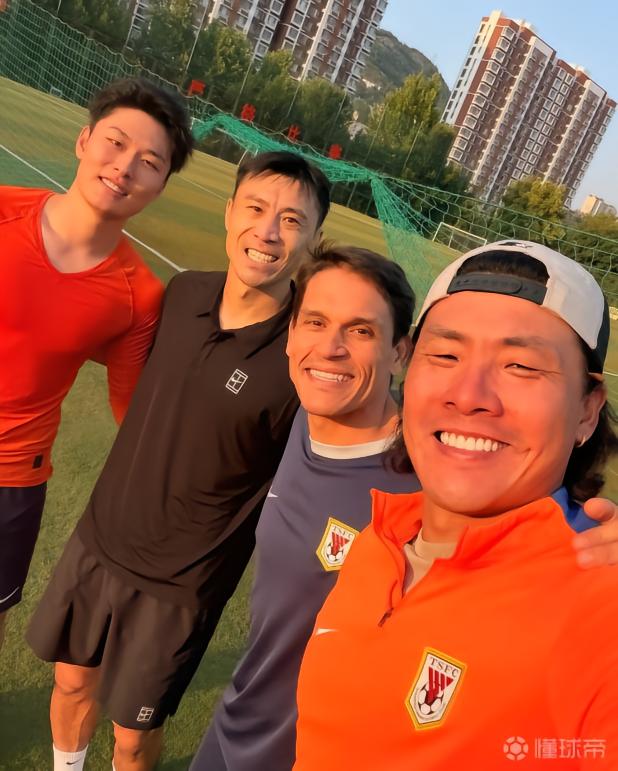 哈卡VS克鲁比04直播_哈卡VS克鲁比04无插件直播_芬甲在线观看在线观看