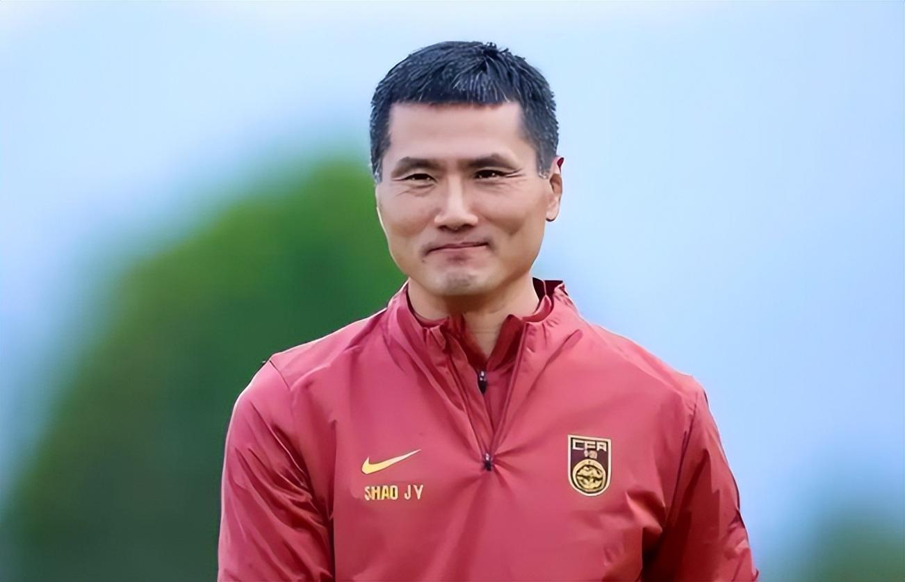 威灵VS彻特西镇直播_威灵VS彻特西镇赛程直播直播_英足挑杯免费高清在线观看