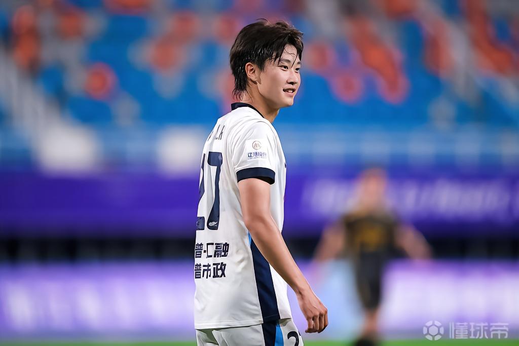 洛佐瓦VS佩里沃罗格直播_洛佐瓦VS佩里沃罗格赛程直播直播_乌克乙无插件在线观看
