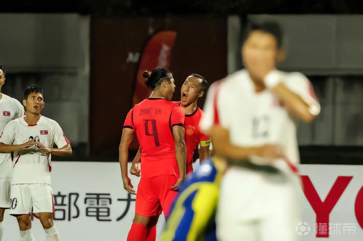 马哈奇卡拉VS莫斯科中央陆军直播_马哈奇卡拉VS莫斯科中央陆军高清免费直播_俄超无插件在线观看