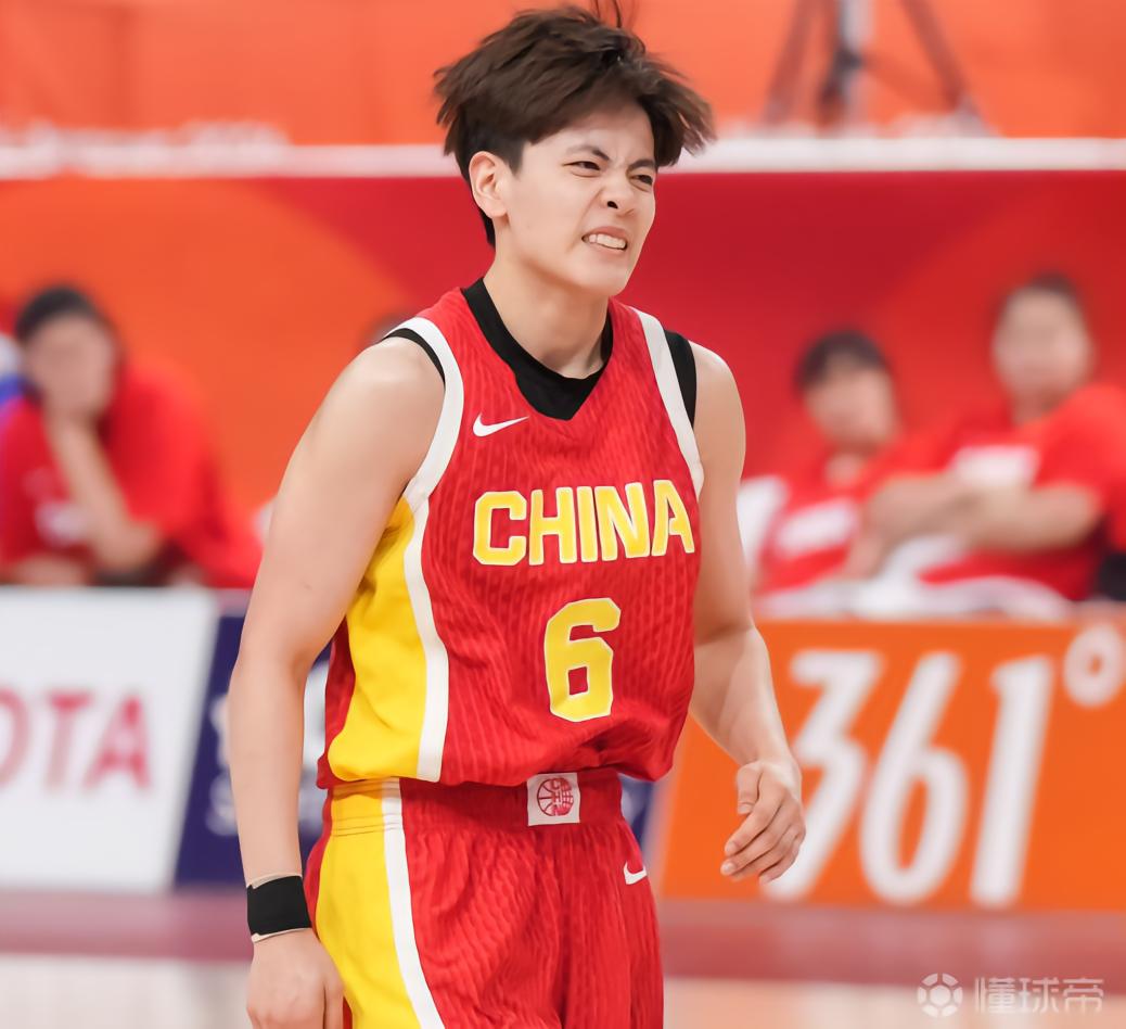 沙勒罗瓦VS贝尔菲乌斯山直播_沙勒罗瓦VS贝尔菲乌斯山免费高清直播_BNXT联赛在线观看在线观看